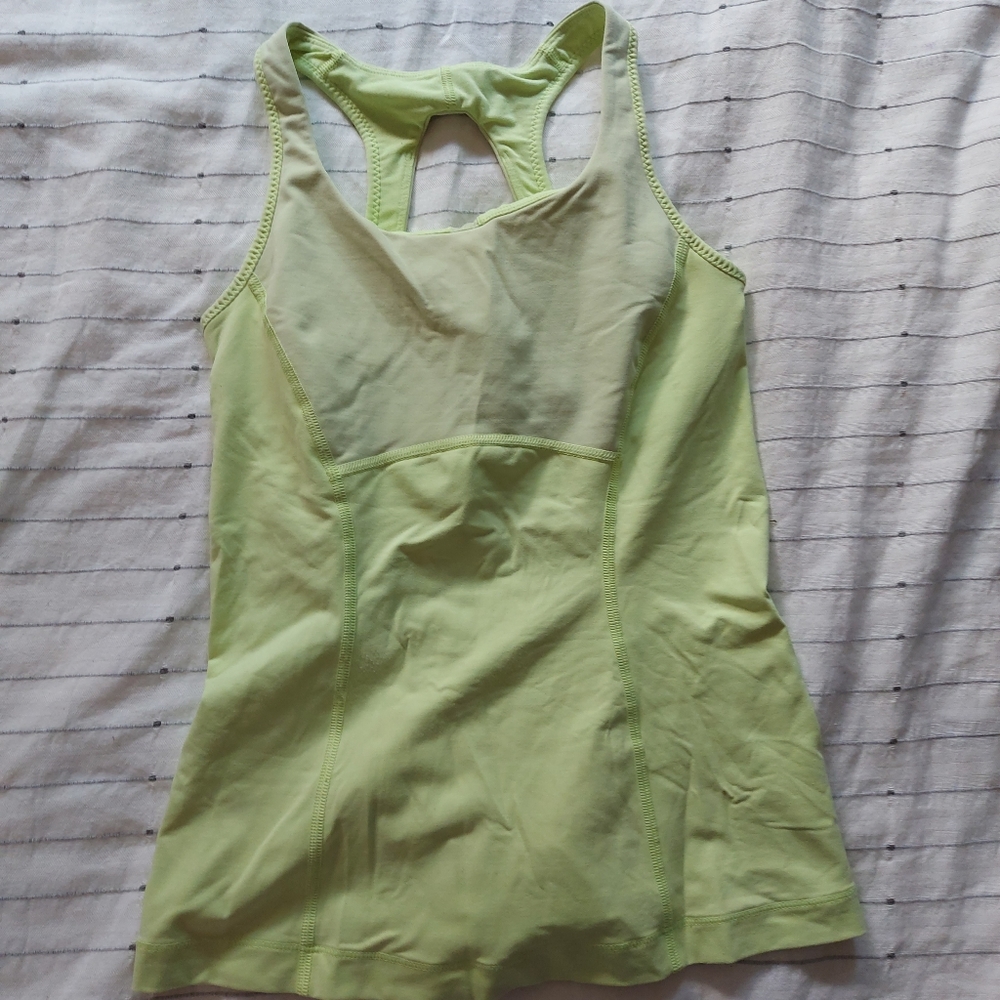Green lululemon tank top size 4
